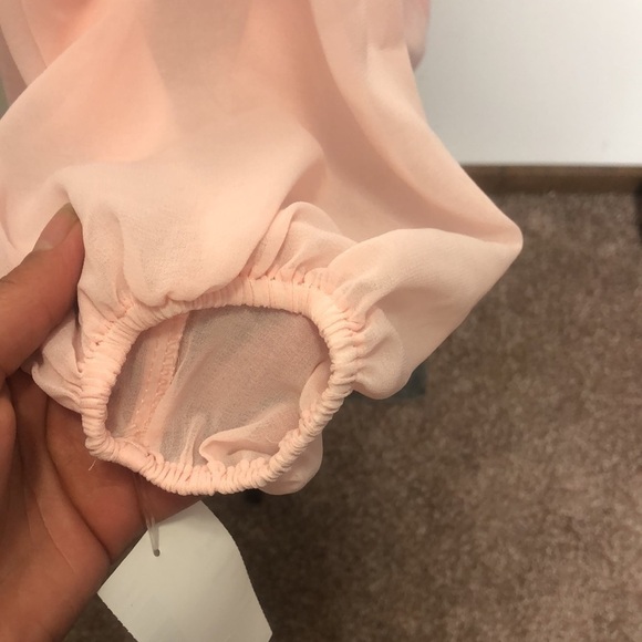 1 state women’s pink cold shoulder​ - Picture 5 of 9